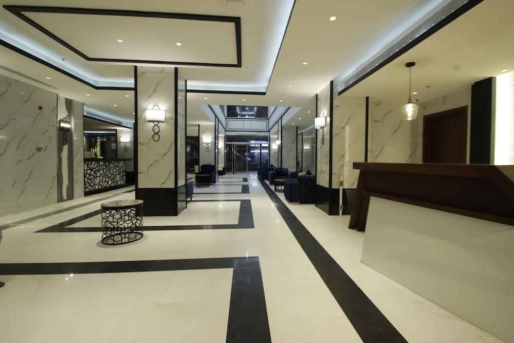 Diwan Residence Prince Sultan Road Yidda Exterior foto